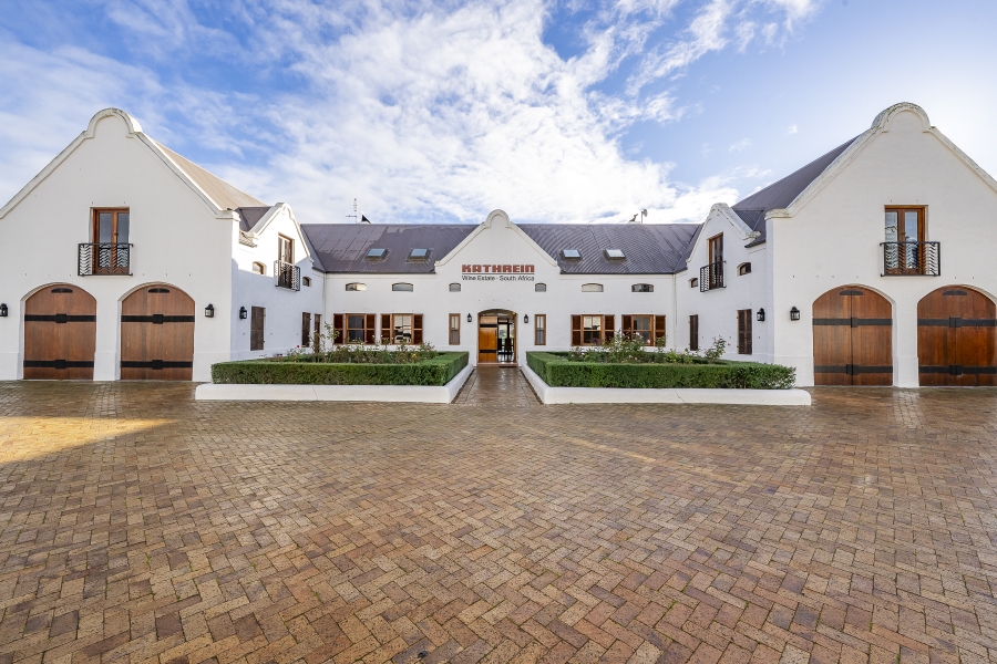 7 Bedroom Property for Sale in Stellenbosch Farms Western Cape
